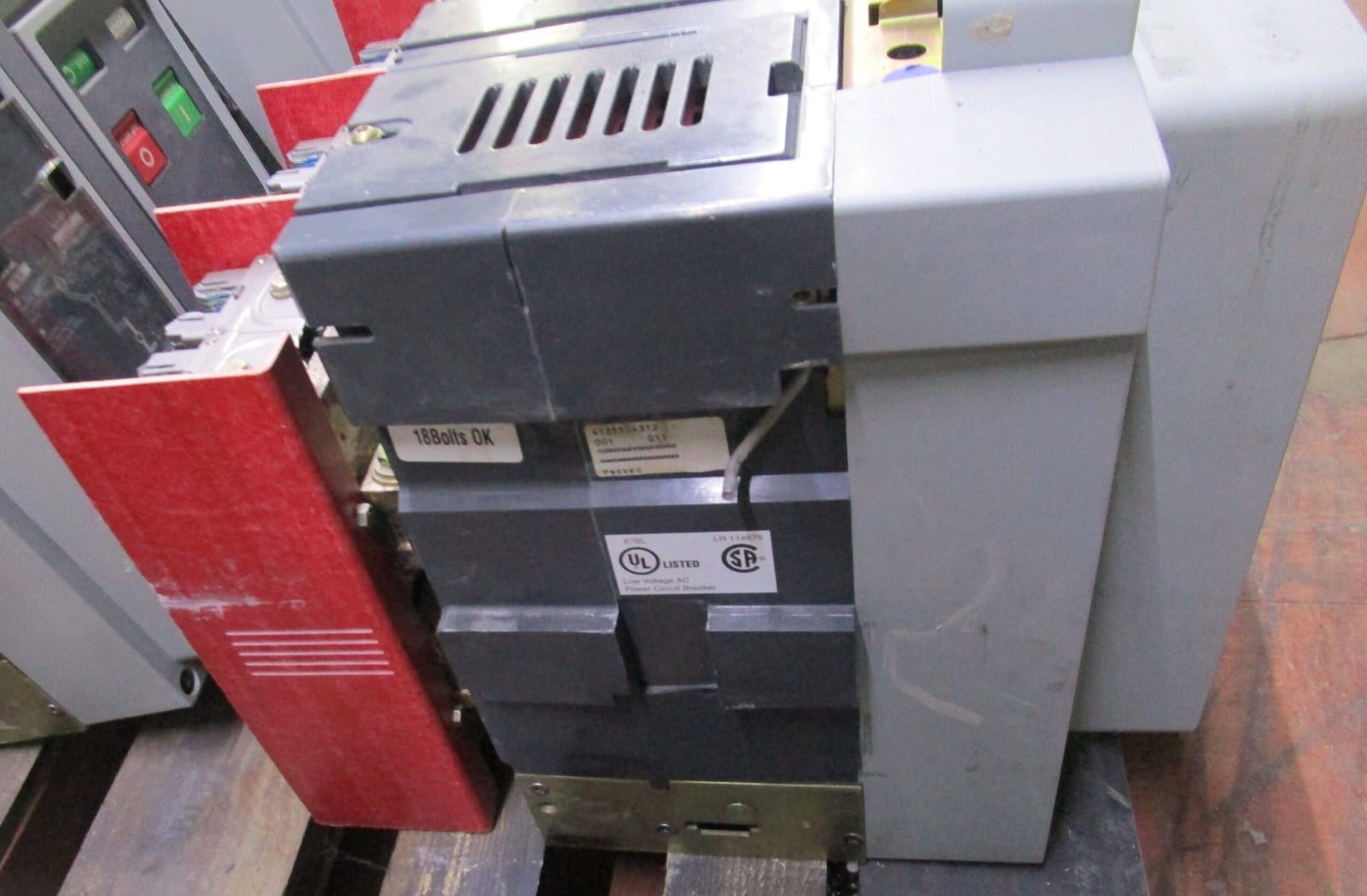 3200 Amps, Eaton #MDR832/MDR8323WEA, magnum ds low voltage ac power, 3-pole, 600 Volts, drawout - Image 6