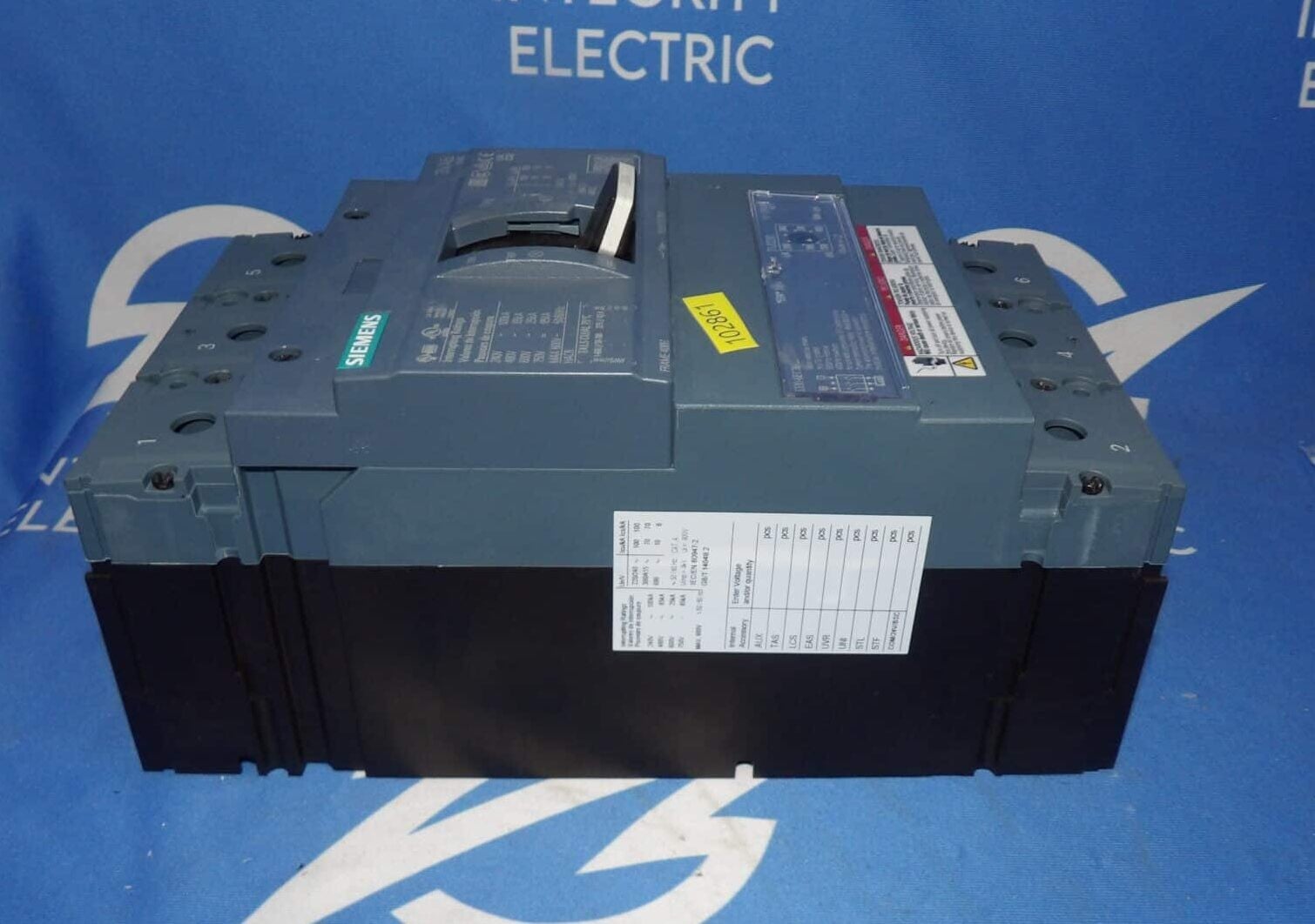 300 Amps, Siemens #3VA5330-6EC36-0AA0, Circuit Breaker, 3-pole, new - Image 8