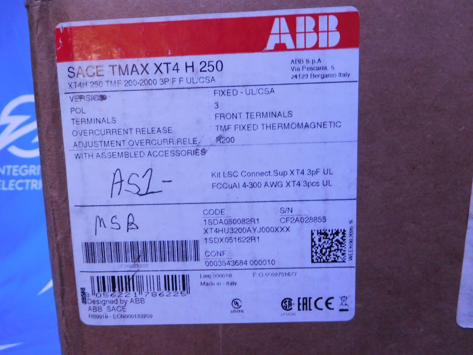 250 Amps, ABB #XT4HU3200AYJ000XXX, SACE Tmax XT4H 250 frame Circuit Breaker, 3-pole, TMF 200-2000 trip - Image 2