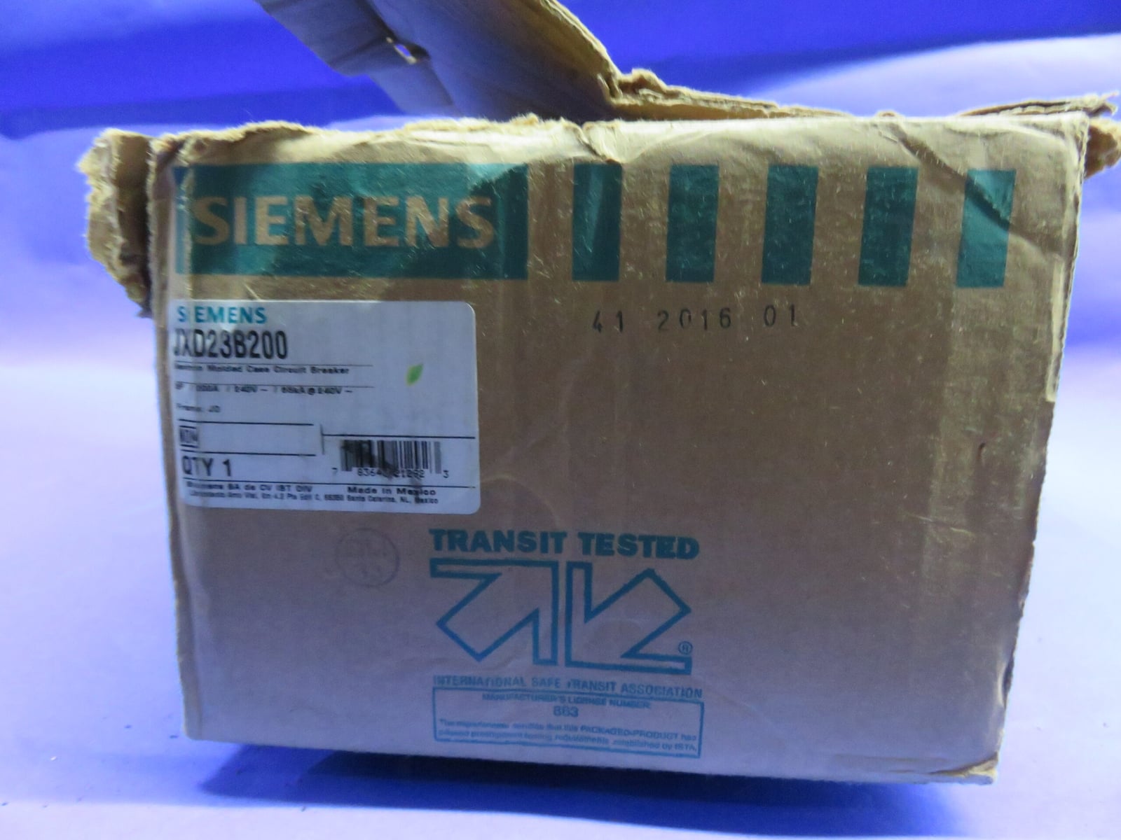 300 Amps, Siemens #JXD23B200, Sentron Series Circuit Breaker, 3-pole, 240 Volts, w/ trip - Image 2