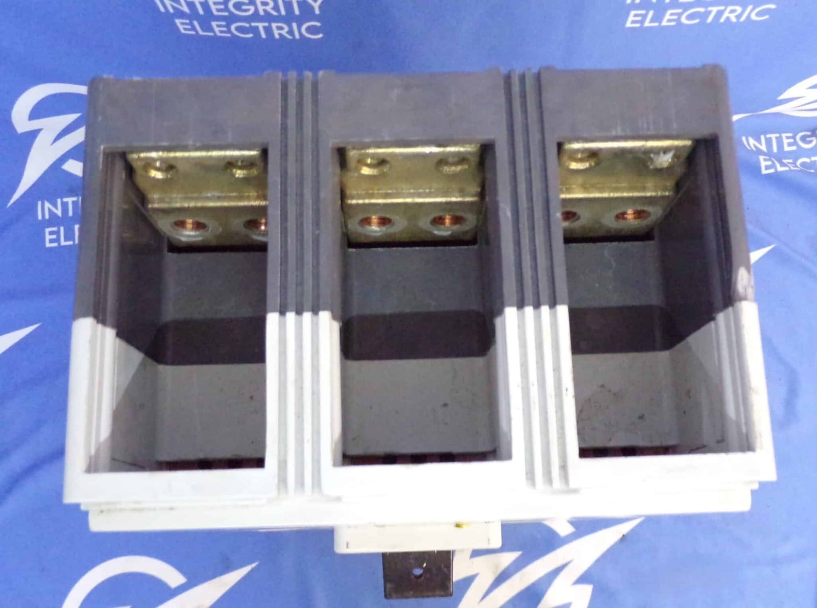 600 Amps, Johnson Controls York #224-34965-001, Circuit Breaker, 3-pole, 600 Volts, w/ adjustable trip (2 - Image 5