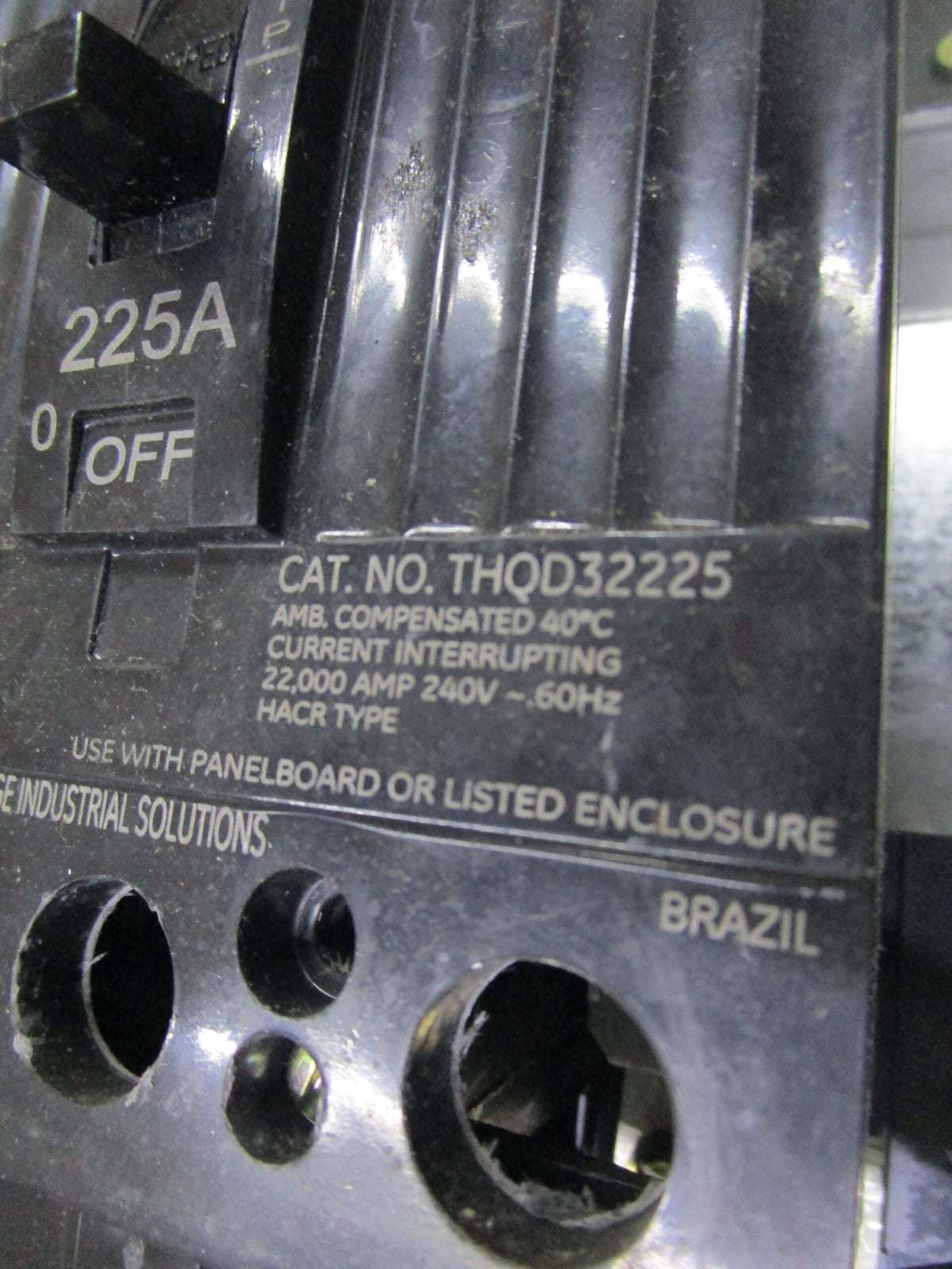 225 Amp. General Electric TM42422C, load center, 208Y/120 Volts, 3PH, 4-Wire, new - Image 7
