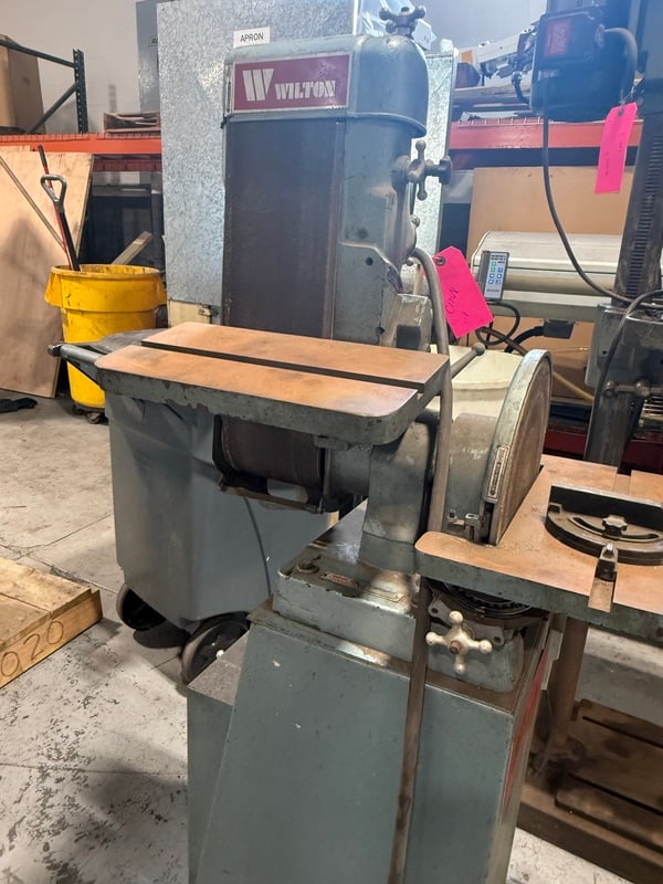 6" x 48" Wilton #4200, belt/disc grinder, 12" disc diameter, 1-1/2 HP, 1 Ph. - Image 2