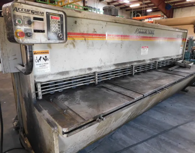 1/4" x 12' Accurshear #625012, hydraulic shear, 36" go-to Back Gauge, 2001 - Image 2
