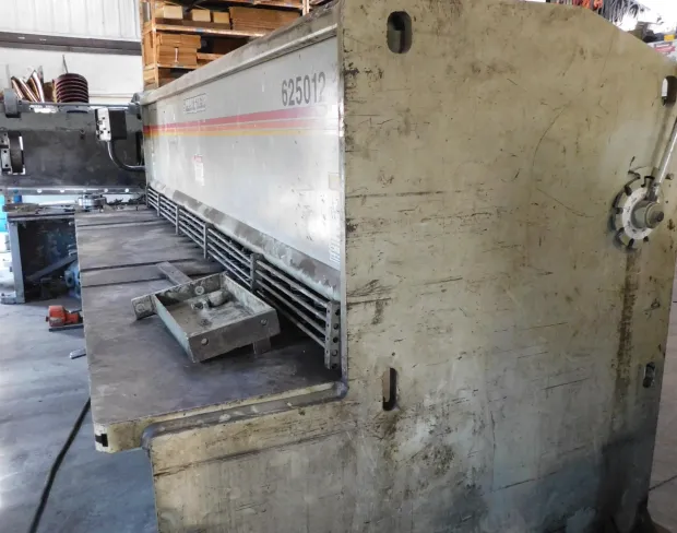 1/4" x 12' Accurshear #625012, hydraulic shear, 36" go-to Back Gauge, 2001 - Image 3