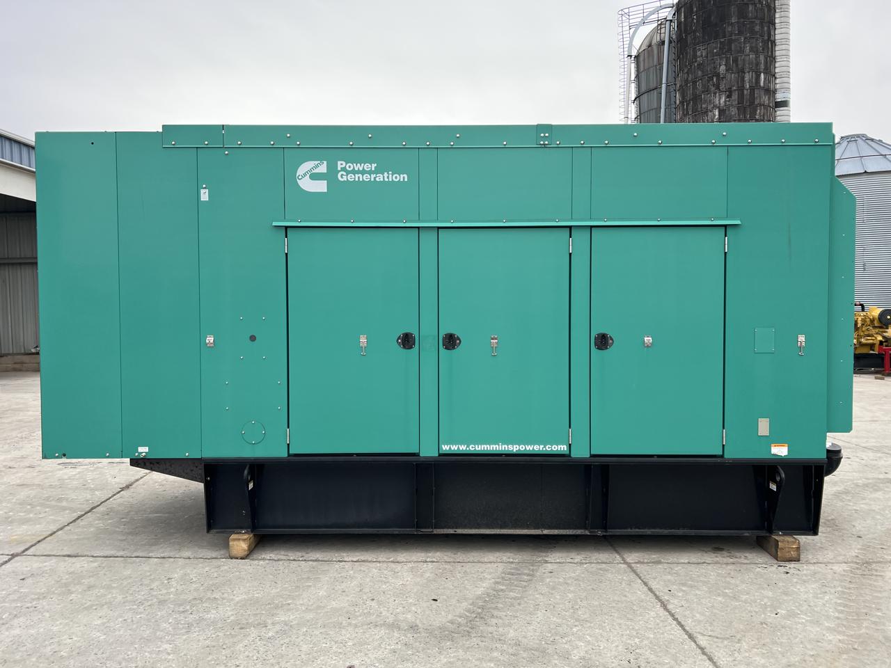250 KW Cummins #DQDAA-6073524, diesel generator set, 120/240 Volts, 1/3 phase, QSL9-G3-NR3 engine, EPA Tier - Image 1