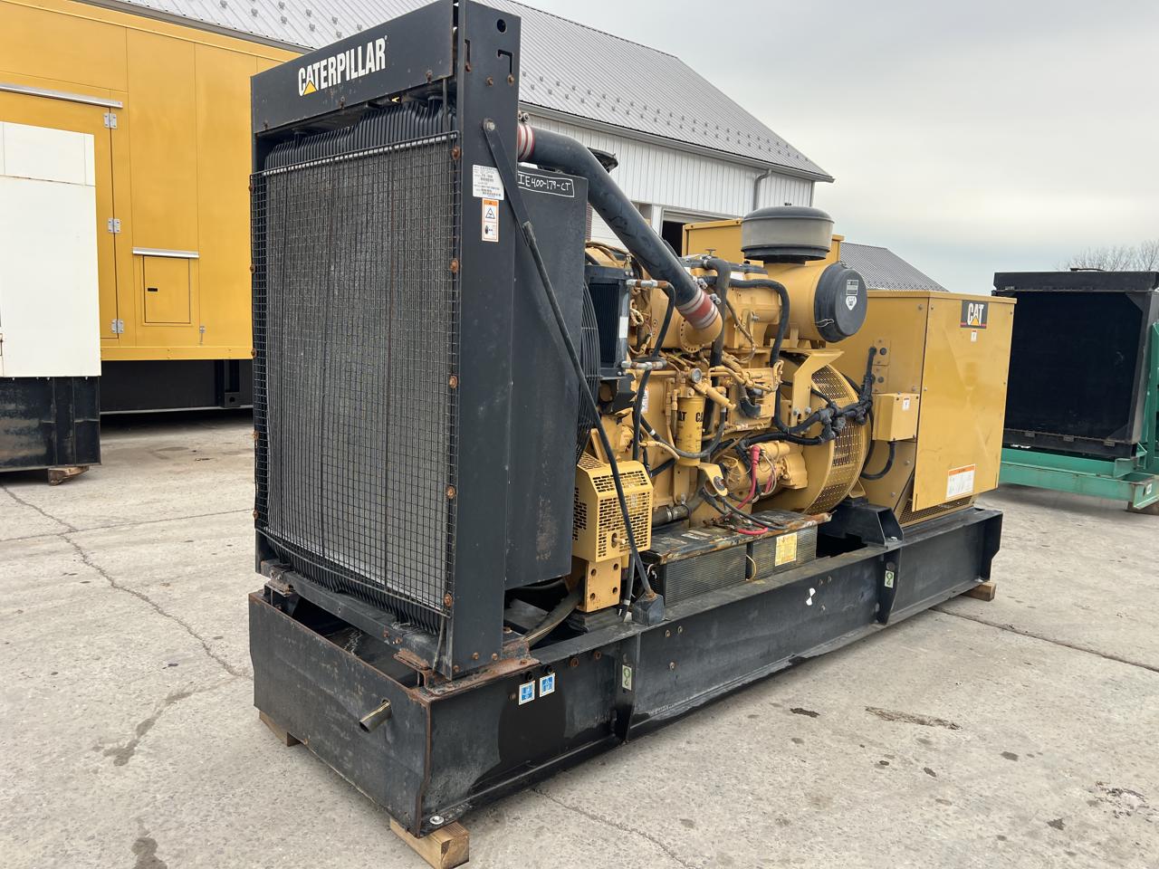 400 KW Caterpillar #SR4, diesel generator set, 480 Volts, 1/3 phase, 365 hours, 610 HP @ 1800 RPM, 3456/C16 - Image 2