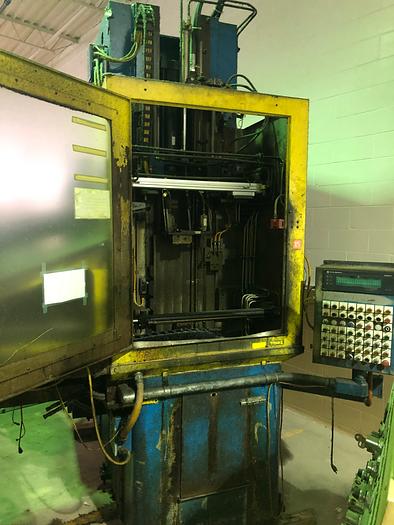 10 Ton x 30" stroke, Apex, vertical hydraulic table up broaching machine, chip conveyor, JIC controls, 1998 - Image 3