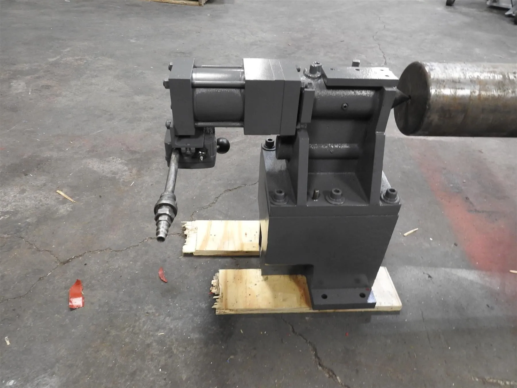 16" SMW #RT-400V, 4th Axis rotary table, hydraulic tailstock, (2) Omnirest steady rests - Image 7