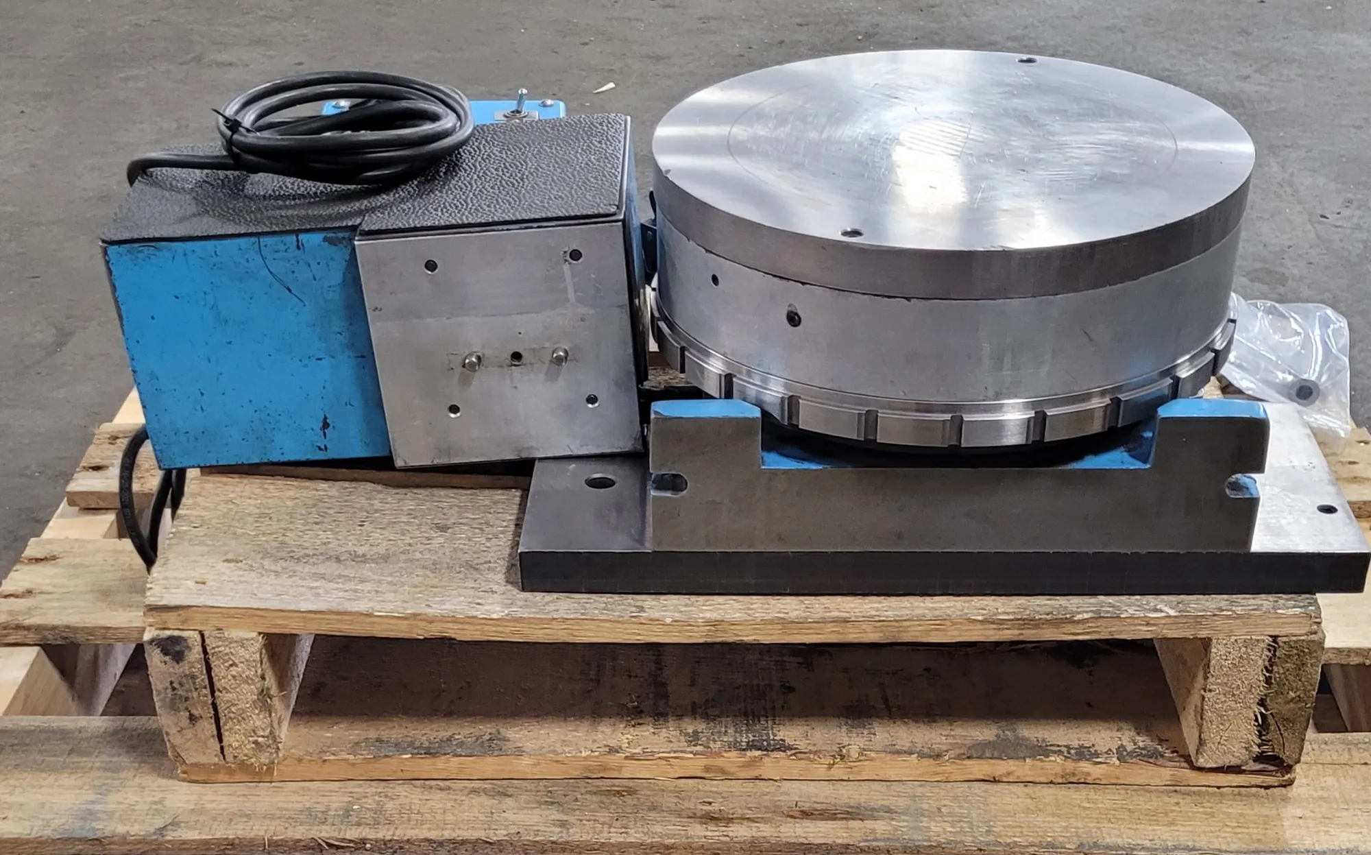 Roto-Technology #412-V1-24, magnetic rotary table, 11" magnetic chuck, variable speed - Image 2