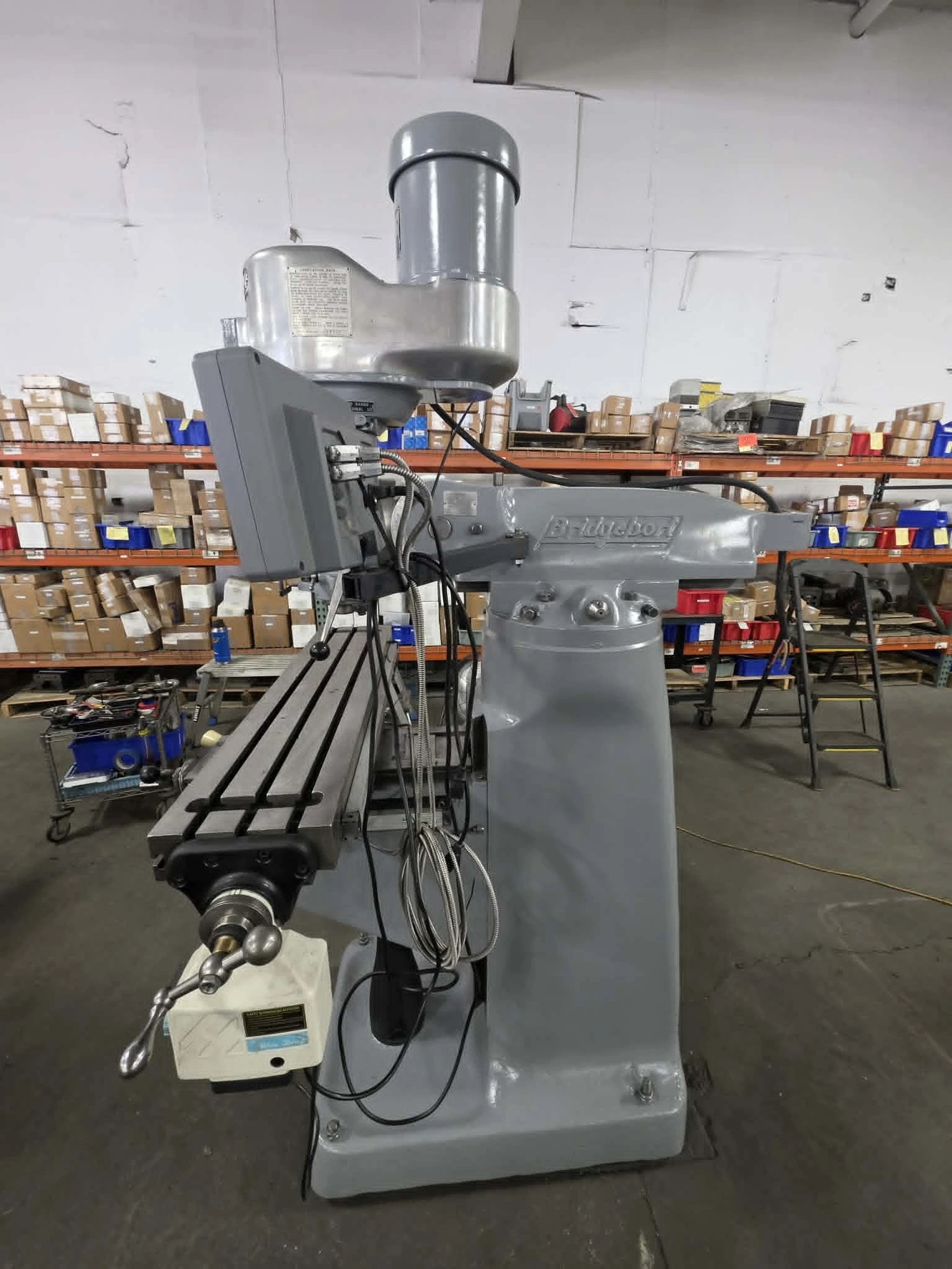 Bridgeport #Series-1, vertical milling machine, 9" x 42" table, 31" X, 12" Y, 16" Z, 12" ram, 1.5 HP, 60-4200 - Image 2