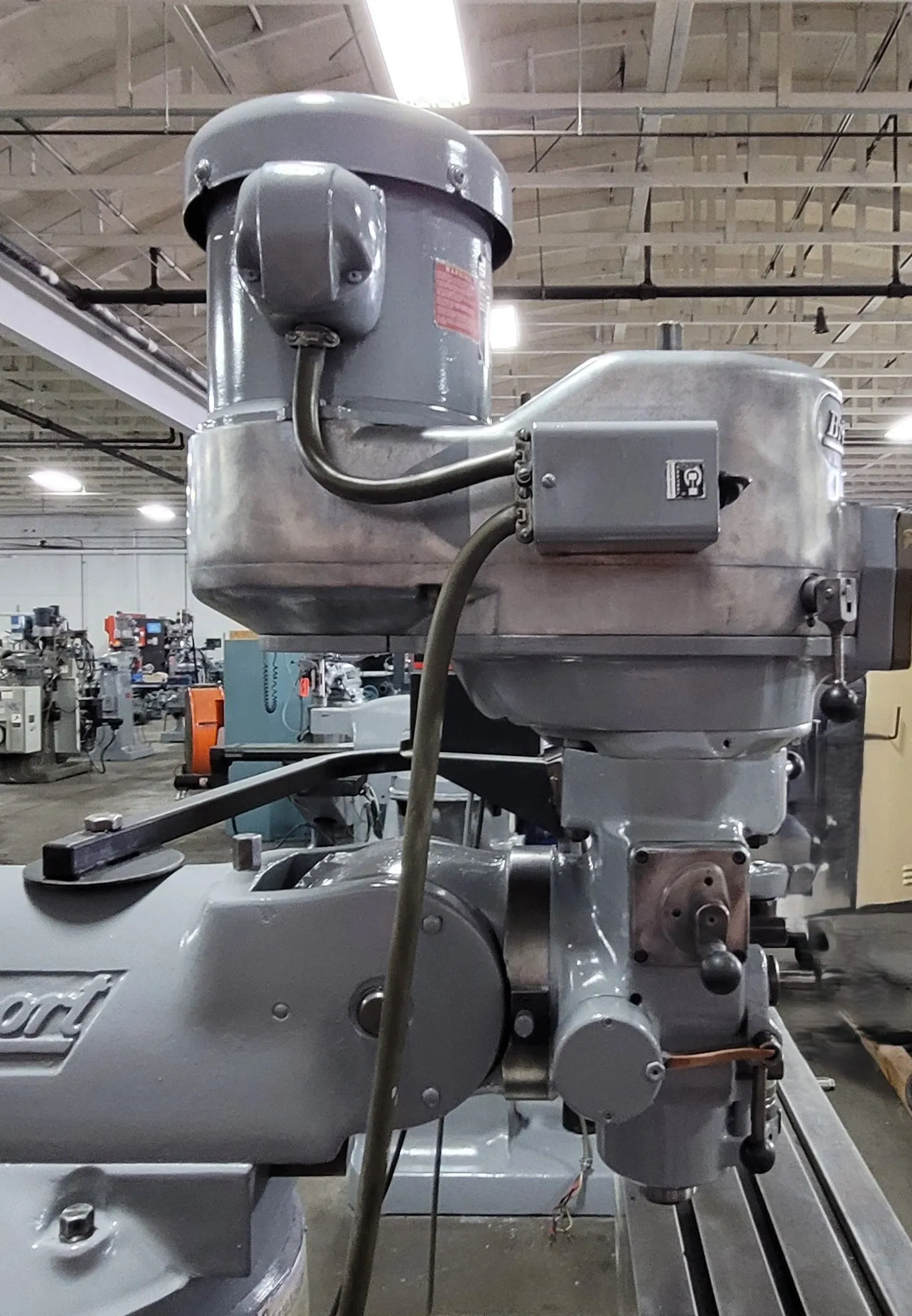 Bridgeport #Series-1, vertical milling machine, 9" x 42" table, 31" X, 12" Y, 16" Z, rebuilt 2 HP head, 4200 - Image 4