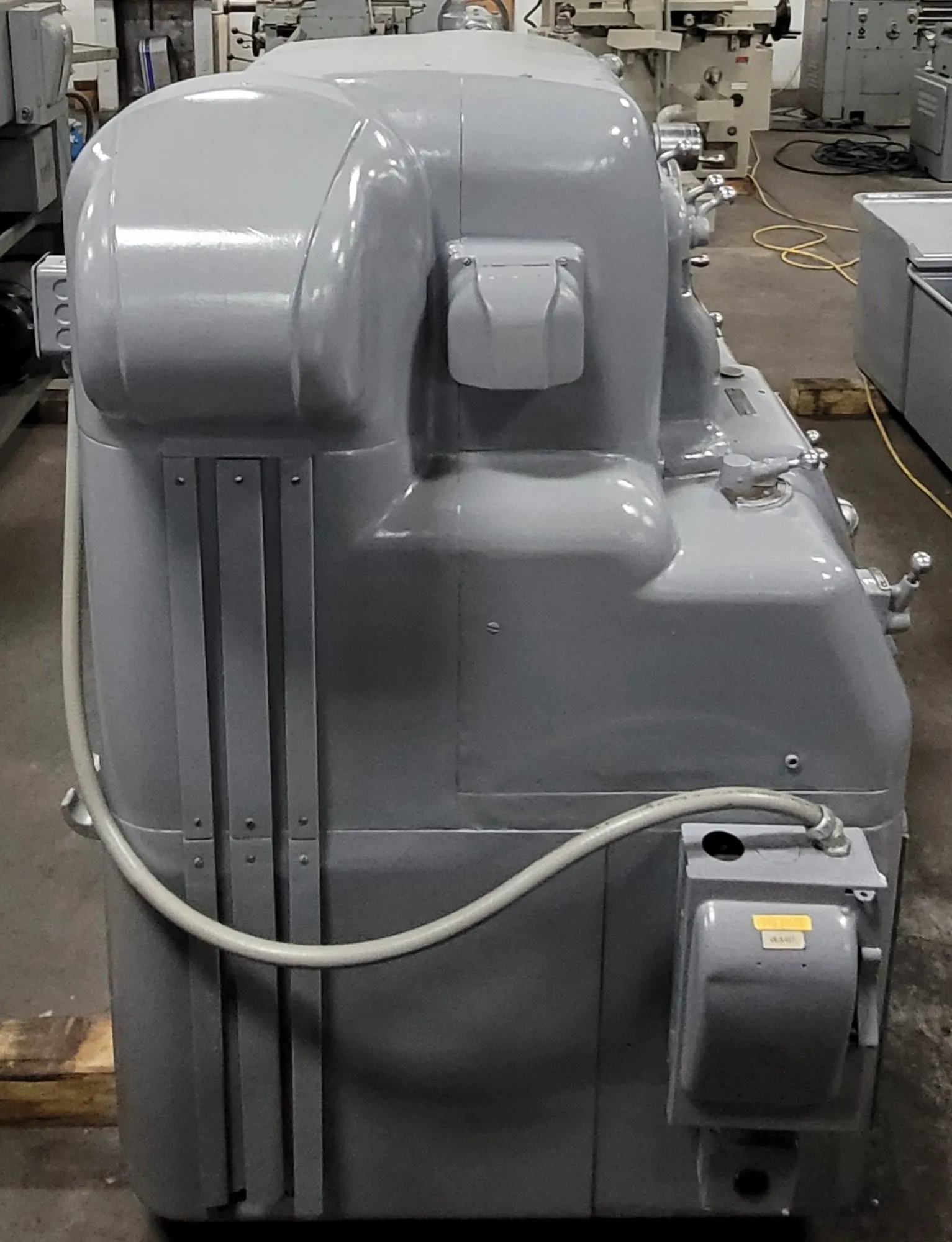 20.5" x 54" Monarch #60, engine lathe, 11" swing over cross slide, 1-5/8" spindle bore, 10" 6-jaw chuck - Image 8