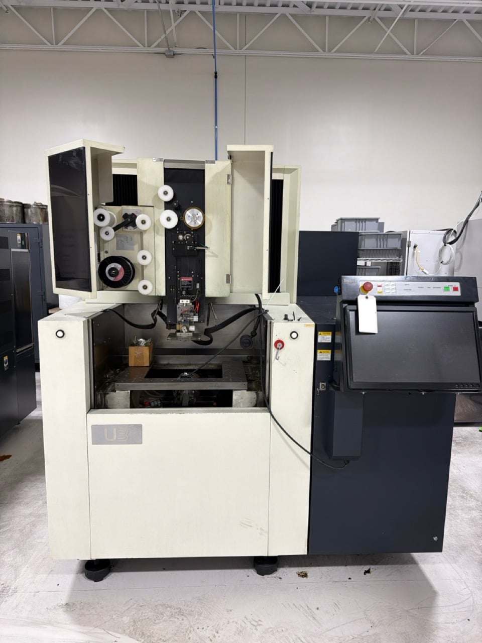 Makino #U3, CNC wire electrical discharge machine, 14.56" X, 10.63" Y, 8.66" Z, 24.8" x 17.7" table, Hyper-I - Image 1