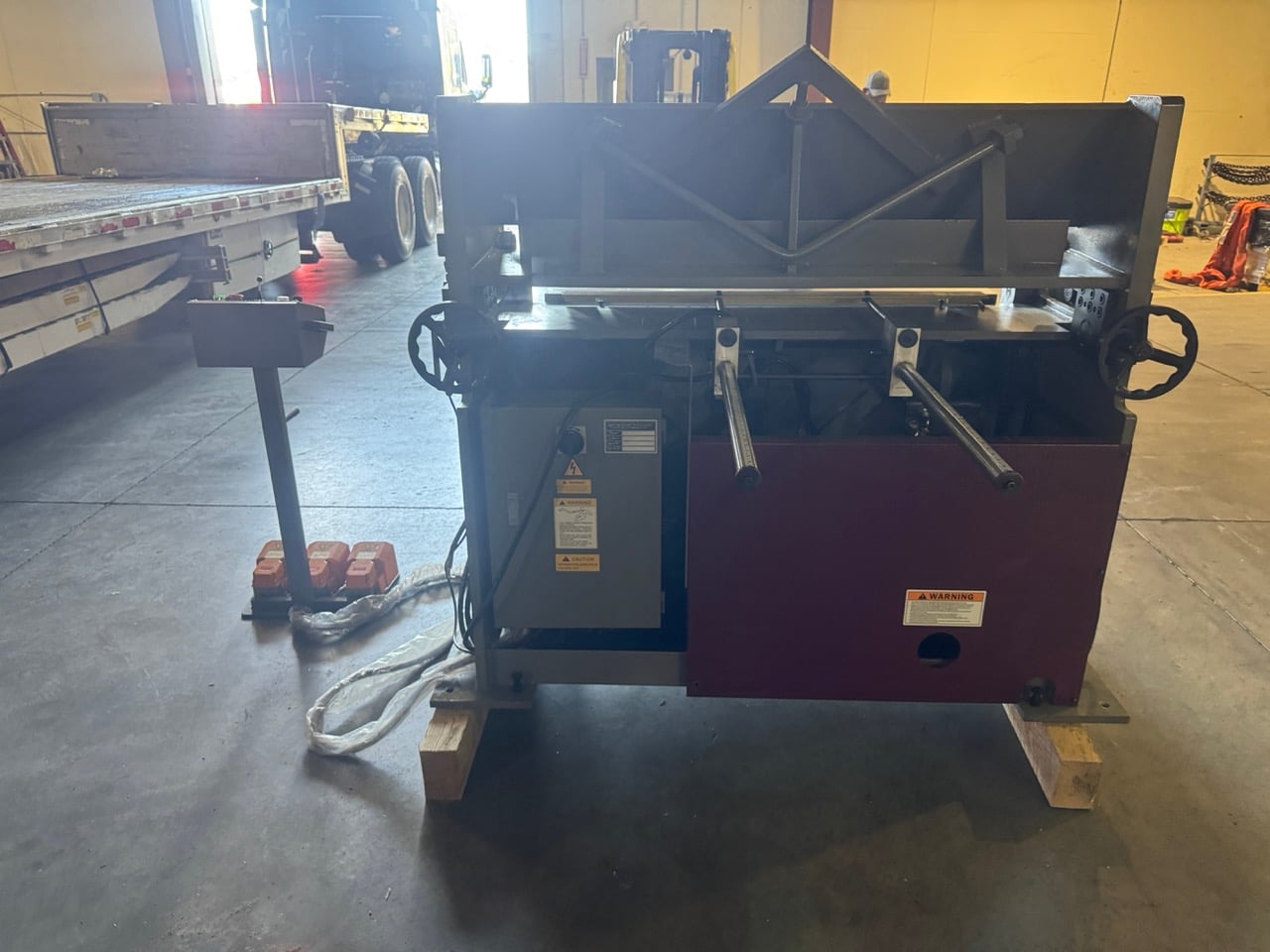 10 gauge x 4' GMC #HBB-0410, hydraulic box & pan finger brake, 6" box depth, 135° bend angle, 26" manual - Image 3