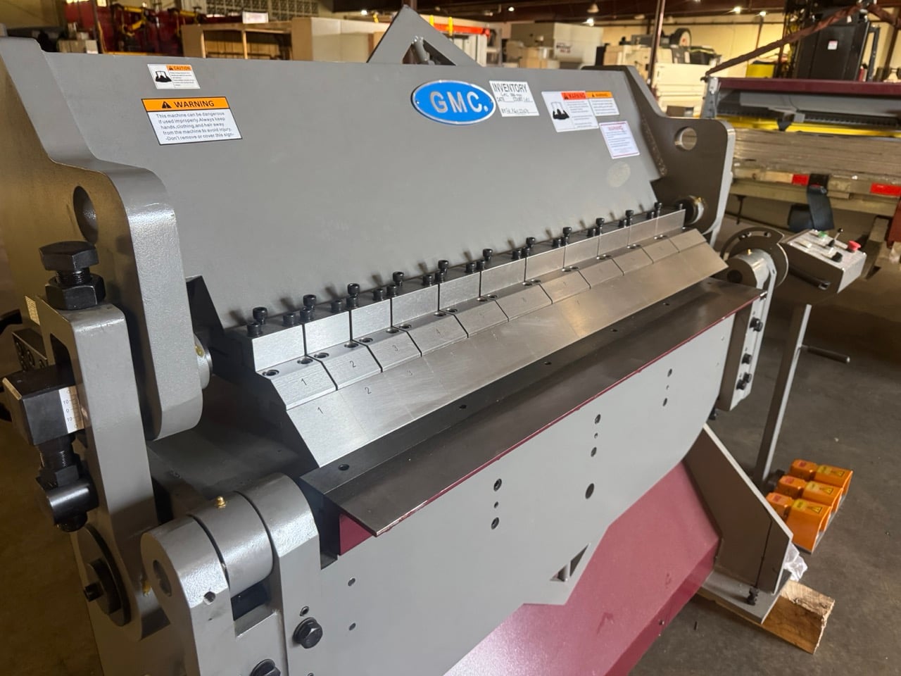 10 gauge x 4' GMC #HBB-0410, hydraulic box & pan finger brake, 6" box depth, 135° bend angle, 26" manual - Image 7