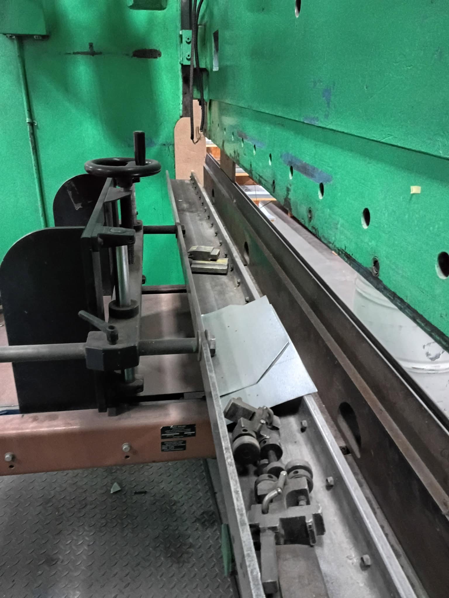 230 Ton, Niagara #HD-230-10-12, hydraulic press brake, 12' overall, 10' 6" between housings, 12" stroke, 17" - Image 3