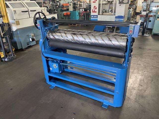 50" TCMS #D4542167, powered metal quilting machine, (2) 6" diameter top rolls, (2) 5" rubberized pinch rolls - Image 1