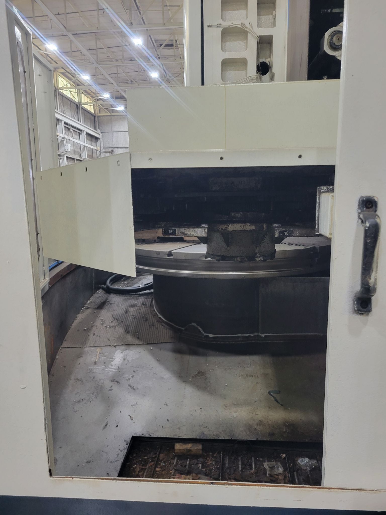 86" Olympia #V80, CNC vertical boring mill, 106" swing, 62" height under rail, 75 HP, 280 RPM, Fanuc 18i-T - Image 8