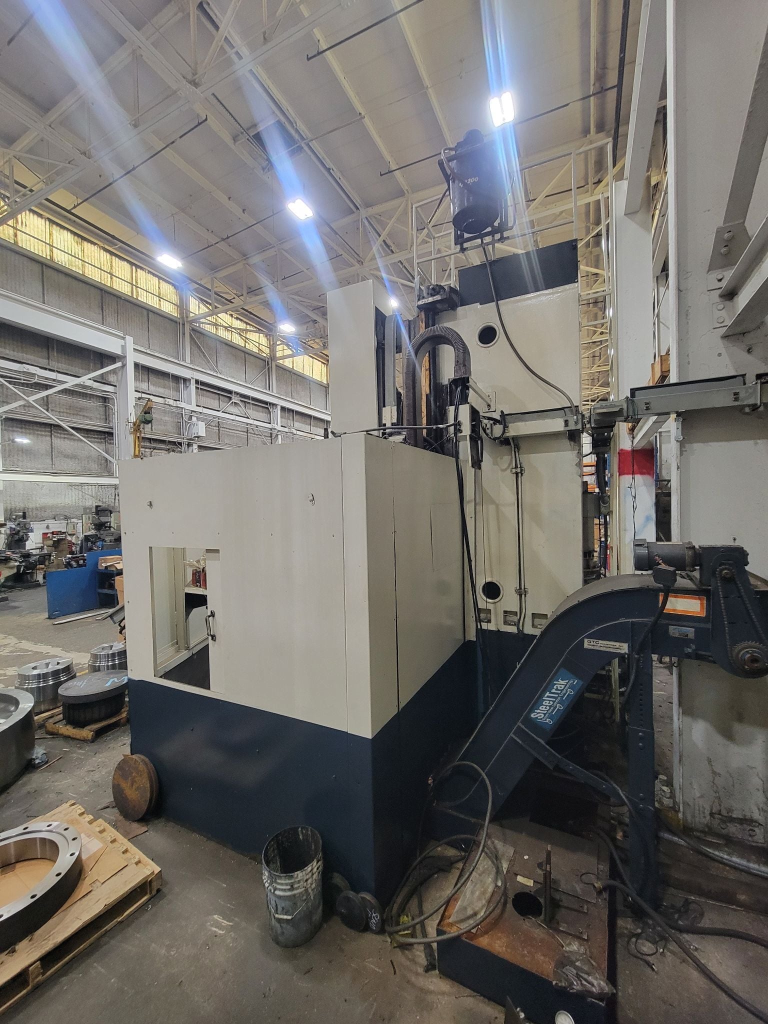 86" Olympia #V80, CNC vertical boring mill, 106" swing, 62" height under rail, 75 HP, 280 RPM, Fanuc 18i-T - Image 10