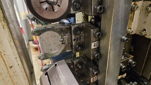 Mazak #Integrex-300Y, CNC turning center, 24" swing, 40.71" length, 3.46" bore, 10" 3-jaw chuck, 3500 RPM, 35 - Image 10