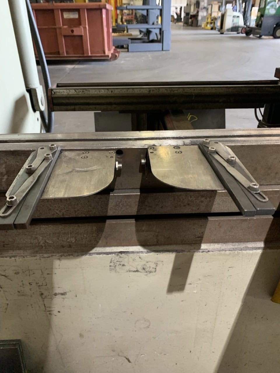 130 Ton, Accurpress #71308, hydraulic press brake, 8' overall, 10" throat, 24" X-Axis, 2-Axis backgauge, 800 - Image 6