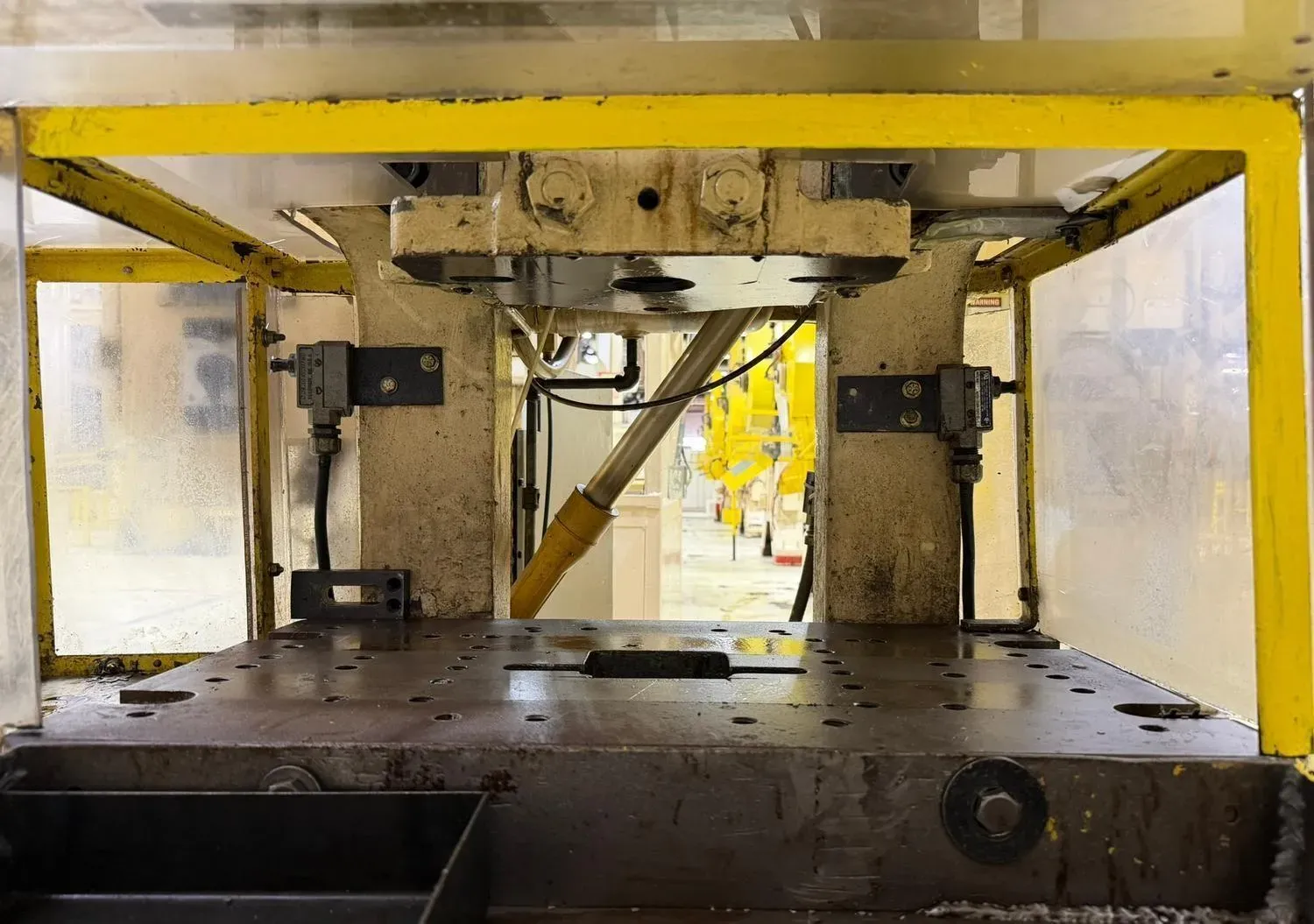 35 Ton, Bliss, OBI Press, 3" stroke, 2.5" ram adjustment, 10.75" shut height, 17" x 11" ram, 32" x 21" bed - Image 4