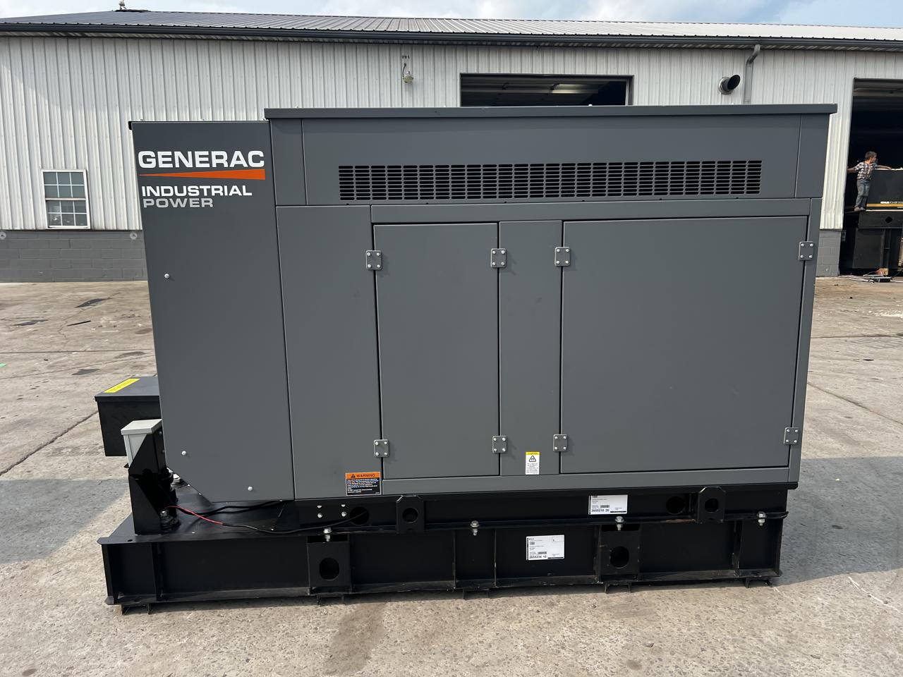 30 KW Generac #SD30, Diesel Generator Set, 120/208 Volts, 1800 RPM Perkins 404D-22TA engine, circuit breaker - Image 1