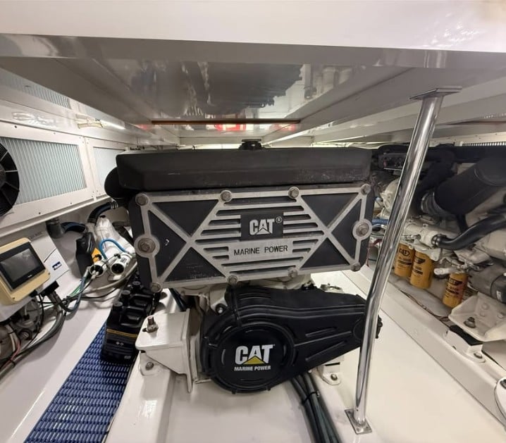 1,001 HP Caterpillar #C18, Marine Propulsion Diesel Engine Package, 2300 RPM, 7.2" stroke, 5.7" bore, twin - Image 5