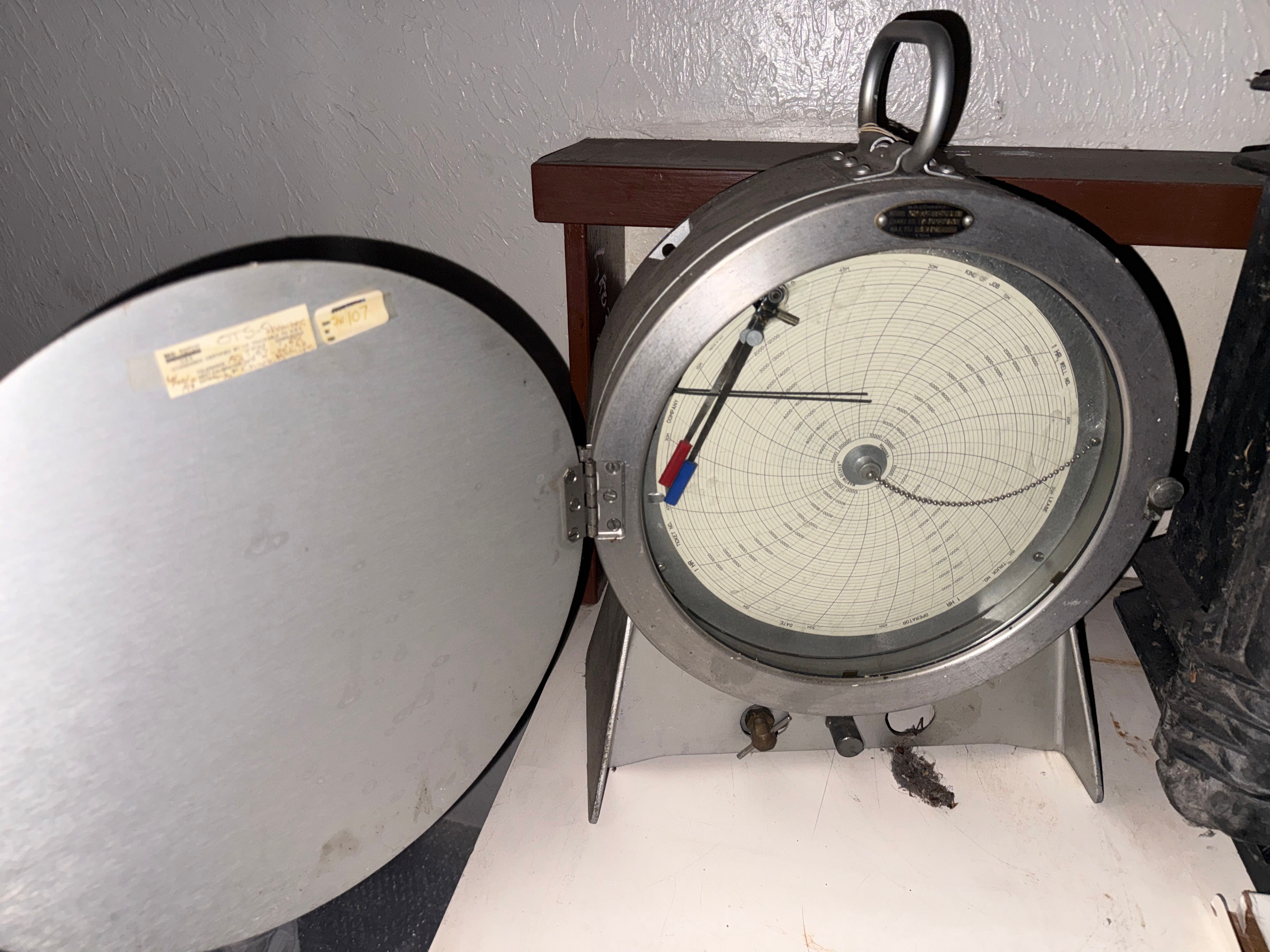 Martin Decker #CP772M, Chart Recorders, (1) 4,910 PSI. and (2) 20,000 PSI. - Image 2