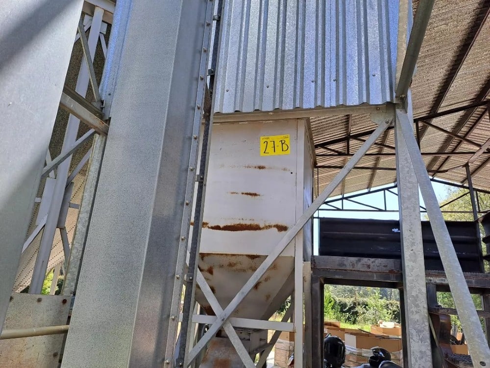 Galvanized-Steel Storage System with 300-ton Silo - Image 3