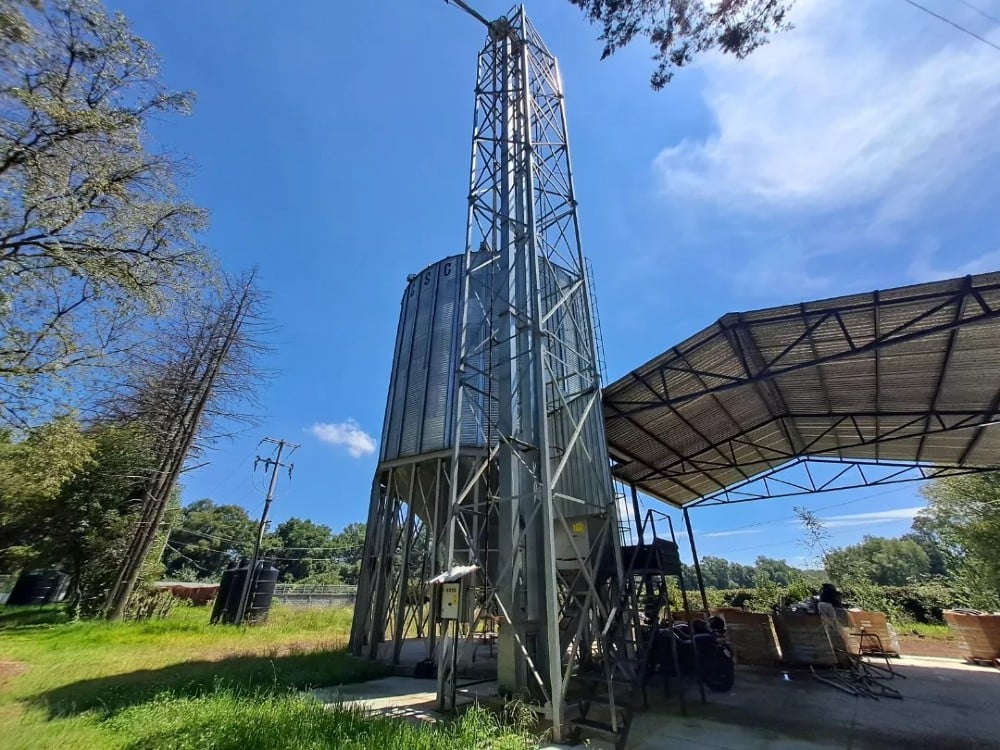 Galvanized-Steel Storage System with 300-ton Silo - Image 6