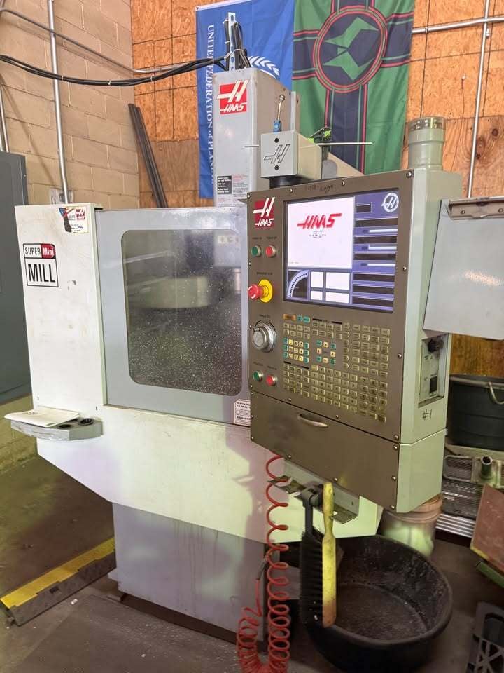 Haas #Super-Mini-Mill, CNC Vertical Machining Center, 16" X, 12" Y, 10" Z, 36" x 12" table, 15 HP, 10,000 - Image 3