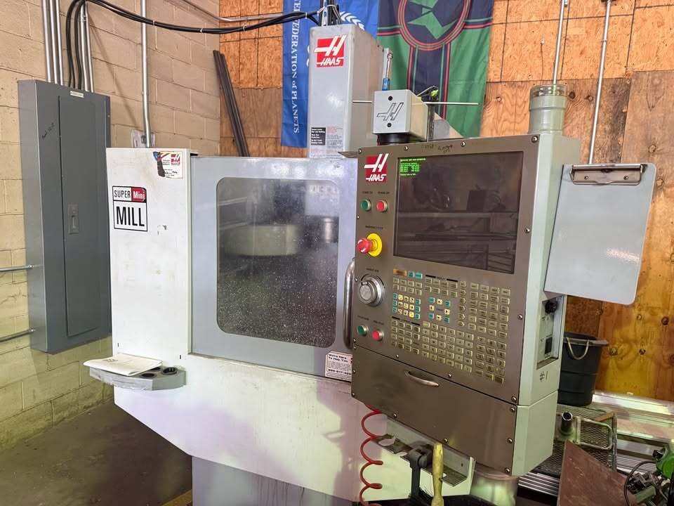 Haas #Super-Mini-Mill, CNC Vertical Machining Center, 16" X, 12" Y, 10" Z, 36" x 12" table, 15 HP, 10,000 - Image 4