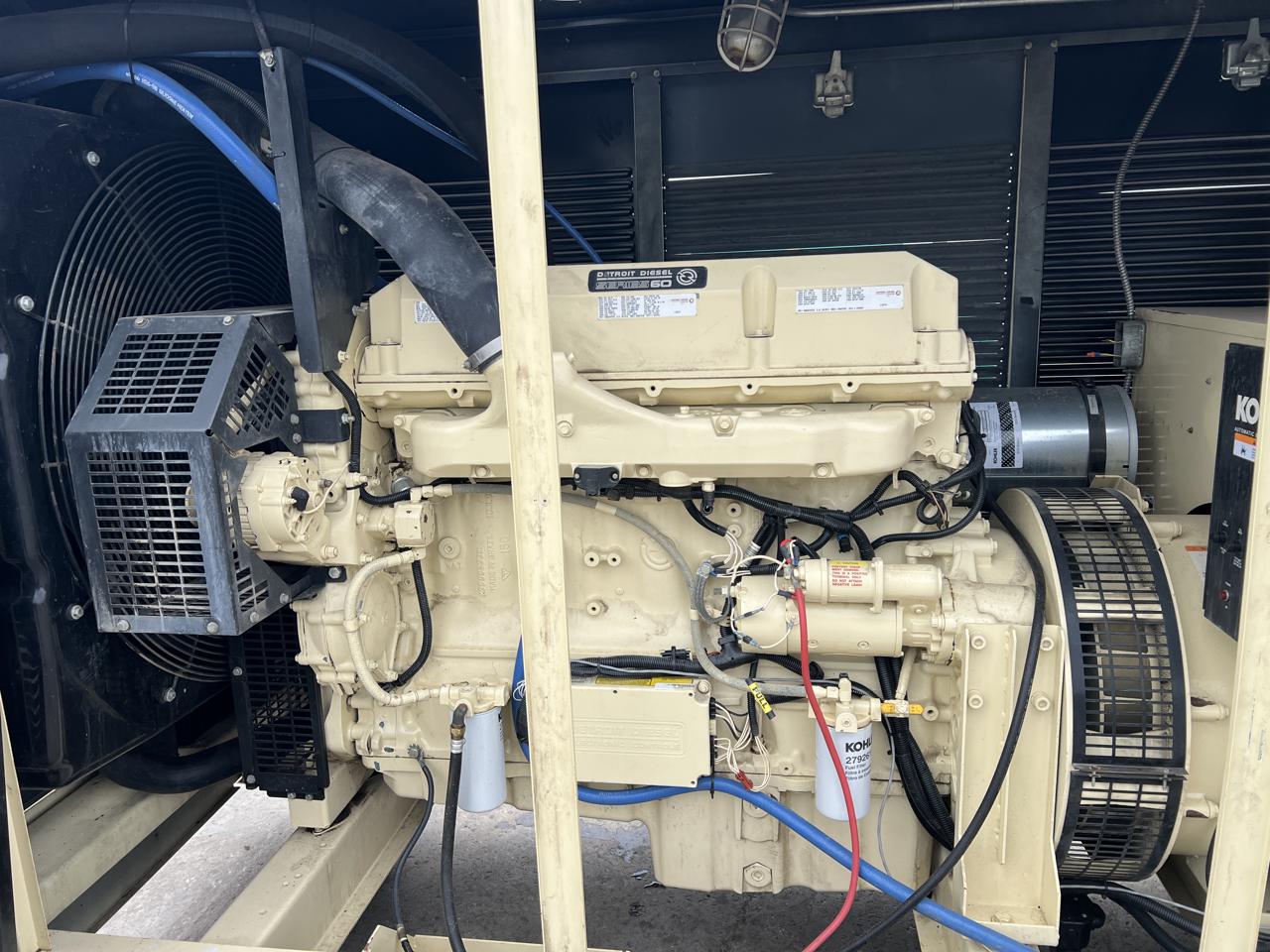 300 KW Kohler #300REOZD, diesel generator set, 120/208 Volts, Detroit Diesel 6063TK35 engine, 490 HP @ 1800 - Image 6