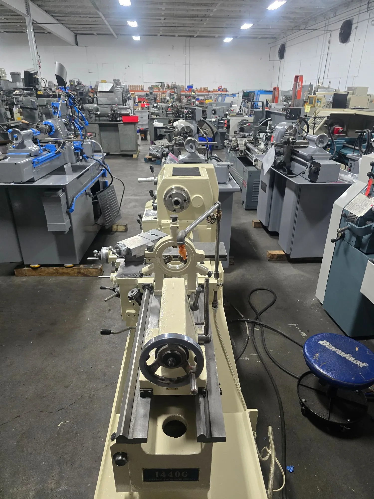 14" x 40" Cadillac #CM1440, engine lathe, 8-1/4" swing over cross slide, 1-17/32" bore, 3 HP, 83-1800 RPM - Image 10