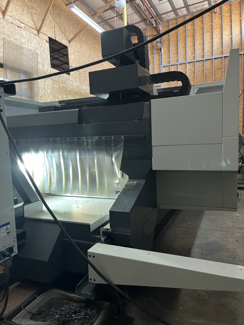 Haas #GR-510, Gantry Router, 122" x53" table, 121" X Travel, 61" Y Travel, 11" Z, 8000 RPM, 15 HP, CAT 40, 10 - Image 5