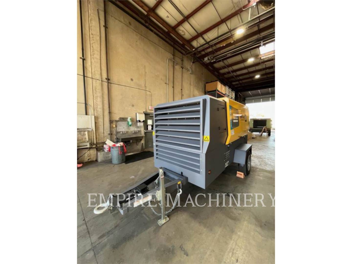 Atlas-Copco XAS950CD, 3047 hours, S/N: UVC902029, 2024 - Image 4