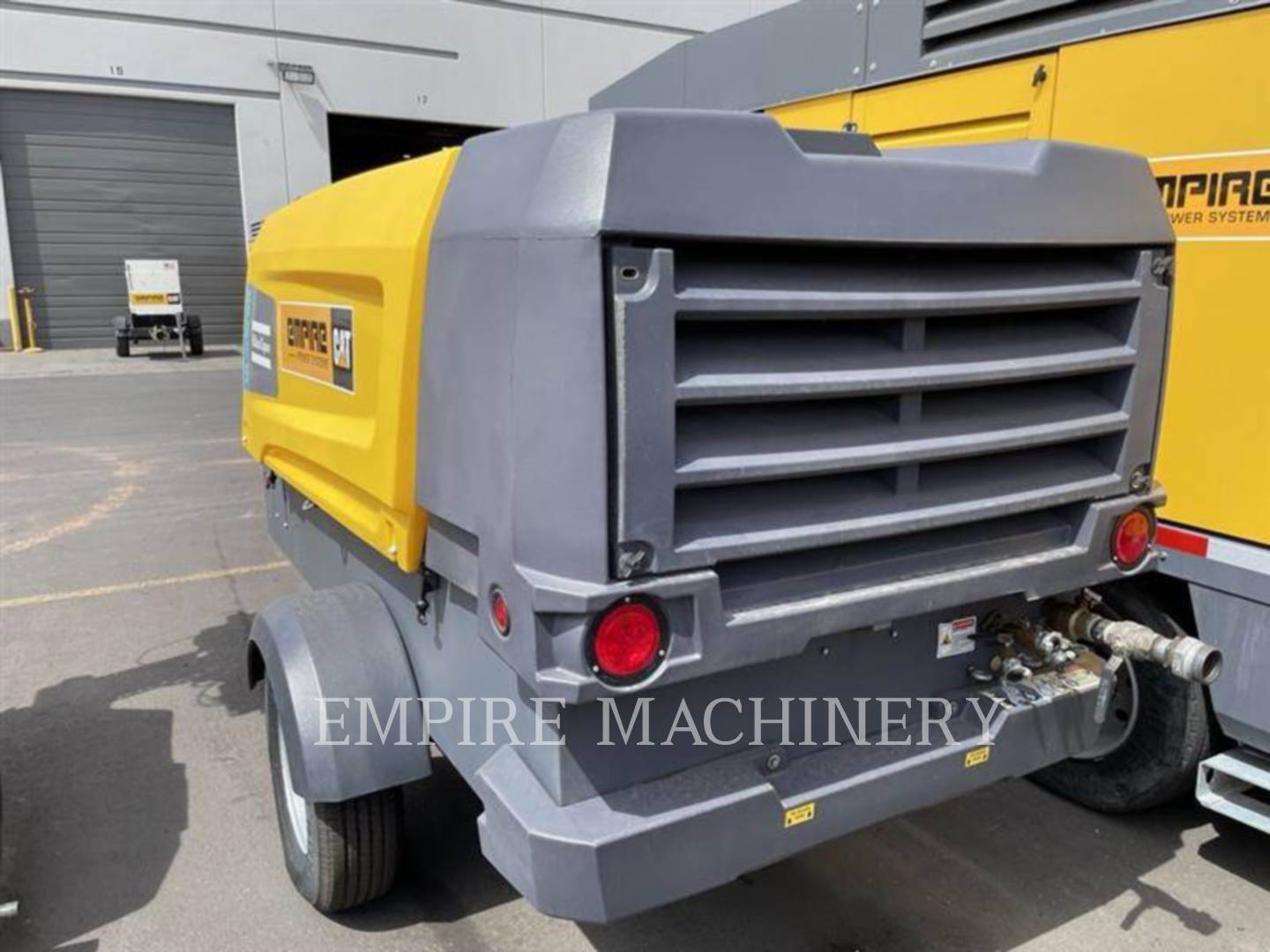 Atlas-Copco XAS400CD, 1067 hours, S/N: UVC302036, 2024 - Image 4
