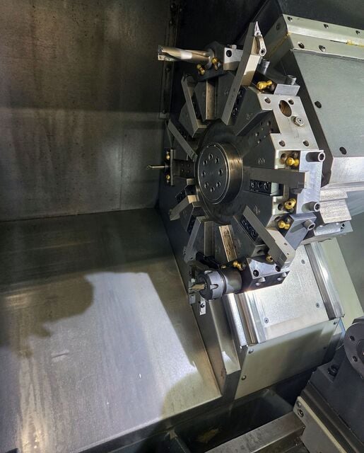 Haas #ST-10, CNC lathe, 16.5" swing, 12" max cutting diameter, 7.9" X, 16" Z, 2.31" bore, A2-5, 6000 RPM - Image 4