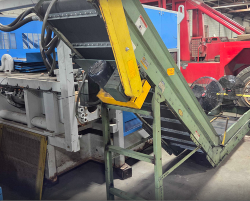 22" wide x 12' long, Hytrol, cleated incline conveyor - Image 2