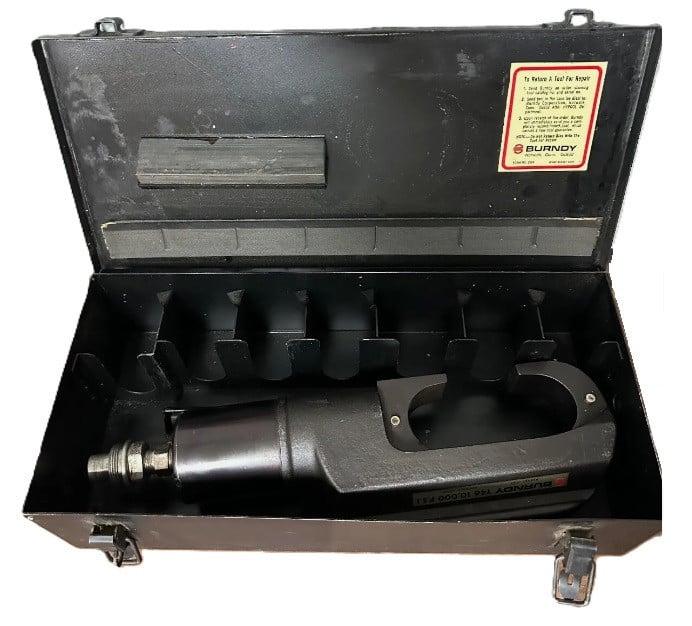 Burndy #Y46C, Hypress Remote Operated Hydraulic Crimp Tool Head, 10,000 PSI., Refurbished - Image 1