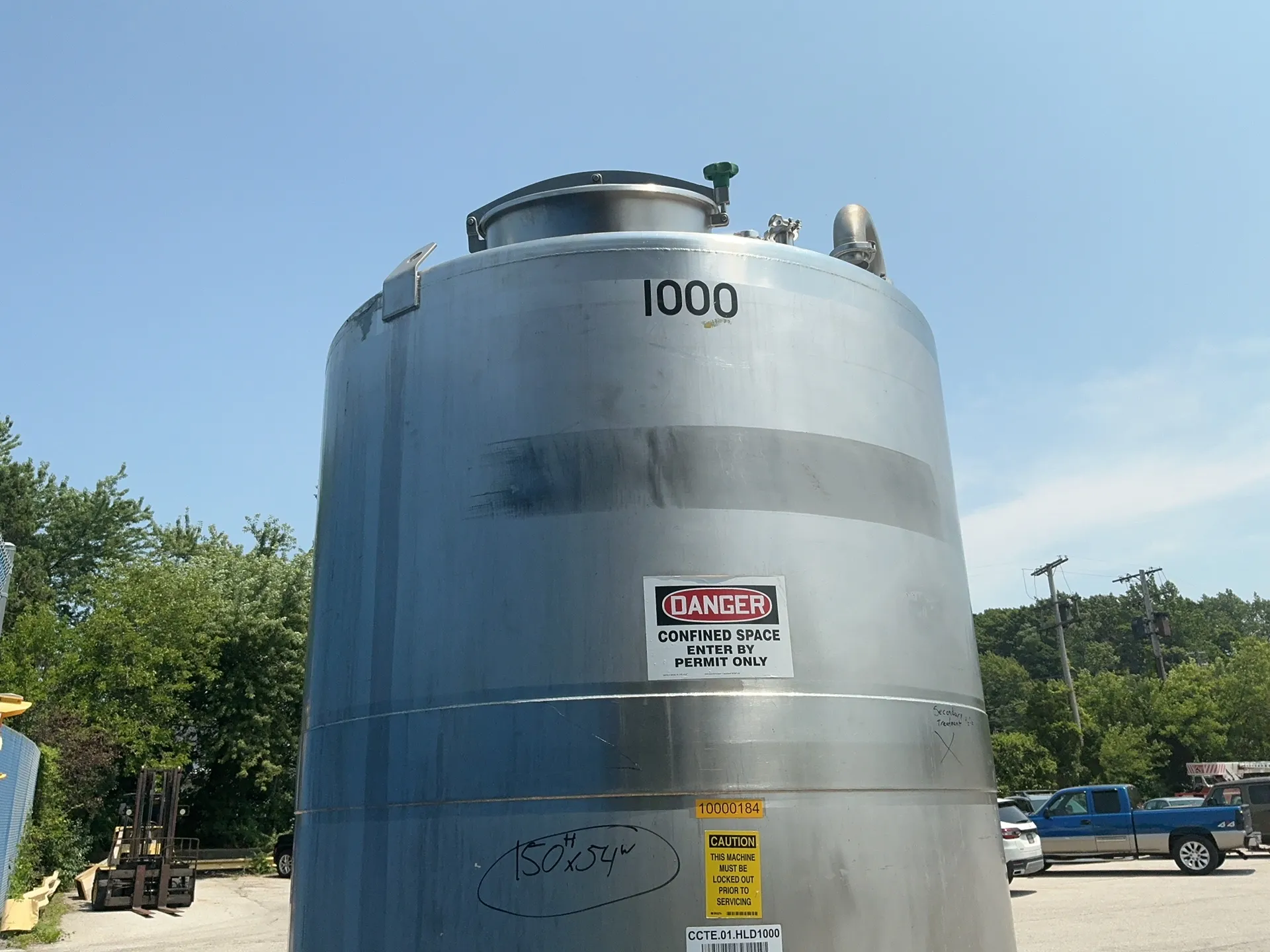 1487 gallon Stainless Steel Mixing Tank, 0.65 HP, 1740 RPM - Image 3