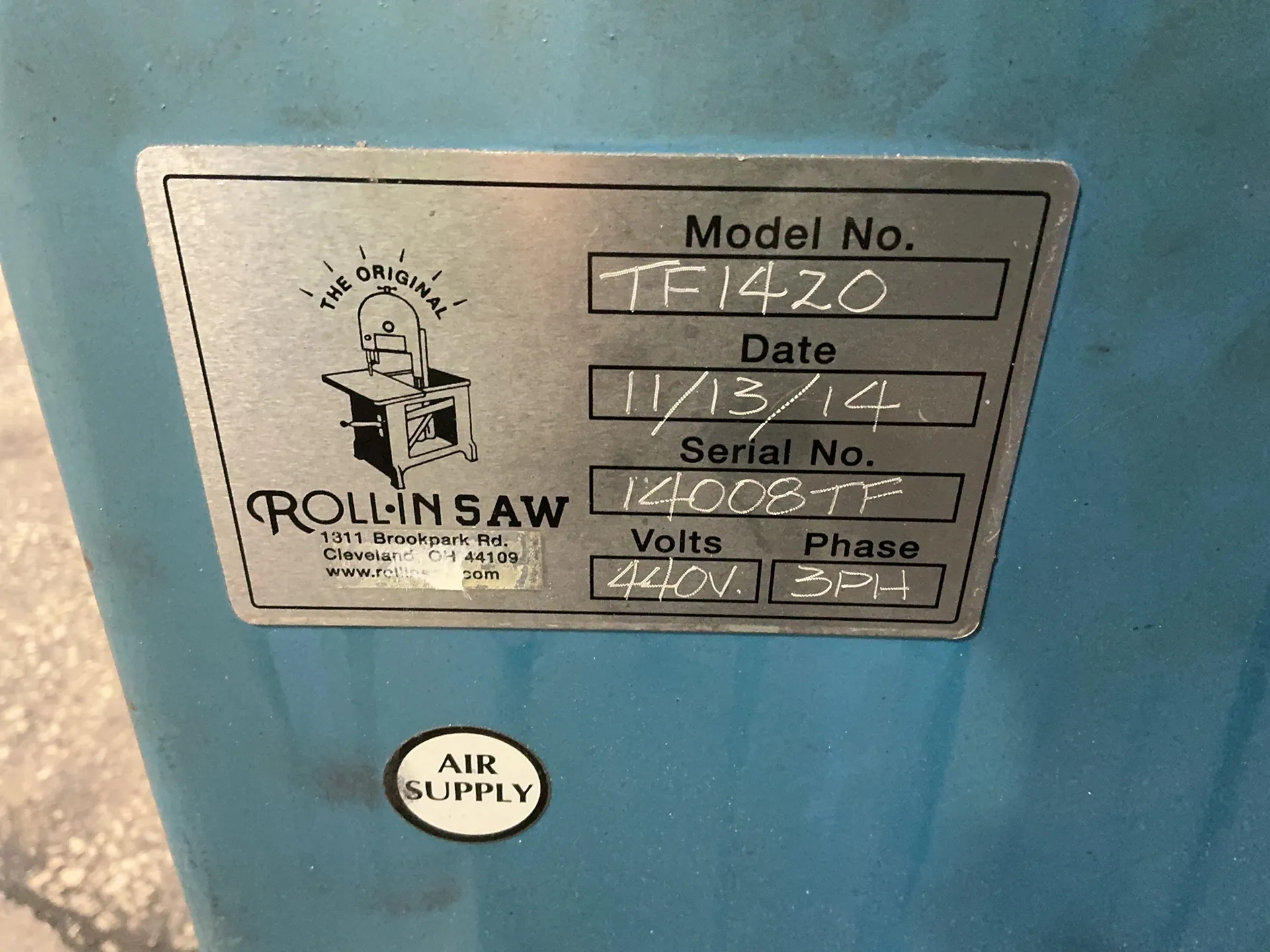 14" x 12" Roll-In Saw #TF1420, Vertical Band Saw, 14" throat, 440 V., 2014 - Image 4
