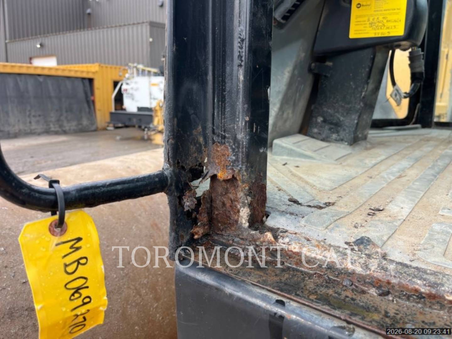 Caterpillar CS44, Compactor, 3305 hours, S/N: M4C00841, 2015 - Image 8