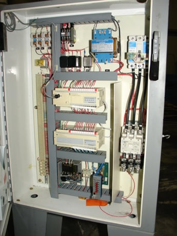 150 Ton, Dake, 48" x38", 4-post, down-act, 15" stroke, 15" daylight, 41" work hght, AB PLC, 30 HP, #2534 - Image 5