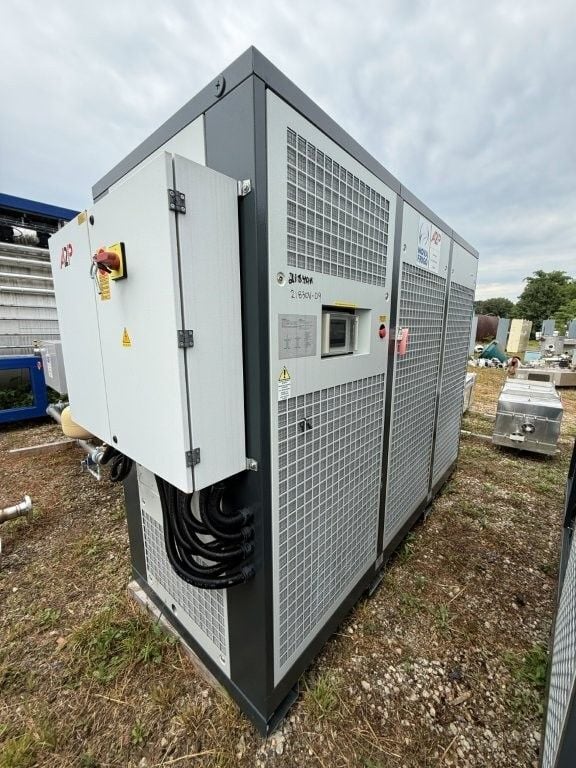 Nova Frigo Engineering #RS-200-KEY-UL, Air Cooled Industrial Process Chiller, (2) R452A circuits, 480 Volts - Image 1