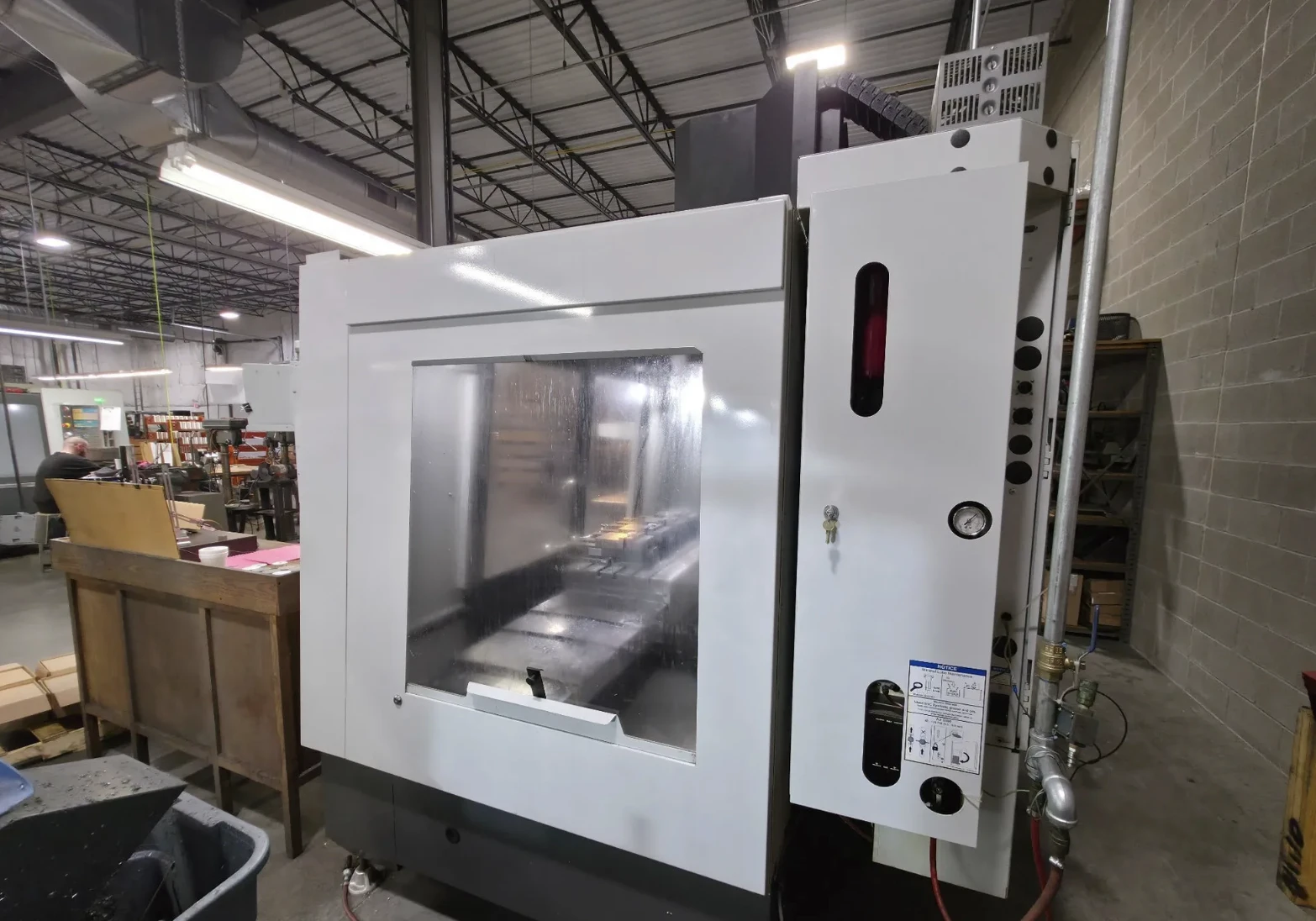 Haas #VF-3, CNC Vertical Machining Center, 40" X, 20" Y, 25" Z, 18" x 48" table, 30 HP, 8100 RPM, CAT 40, 24 - Image 6