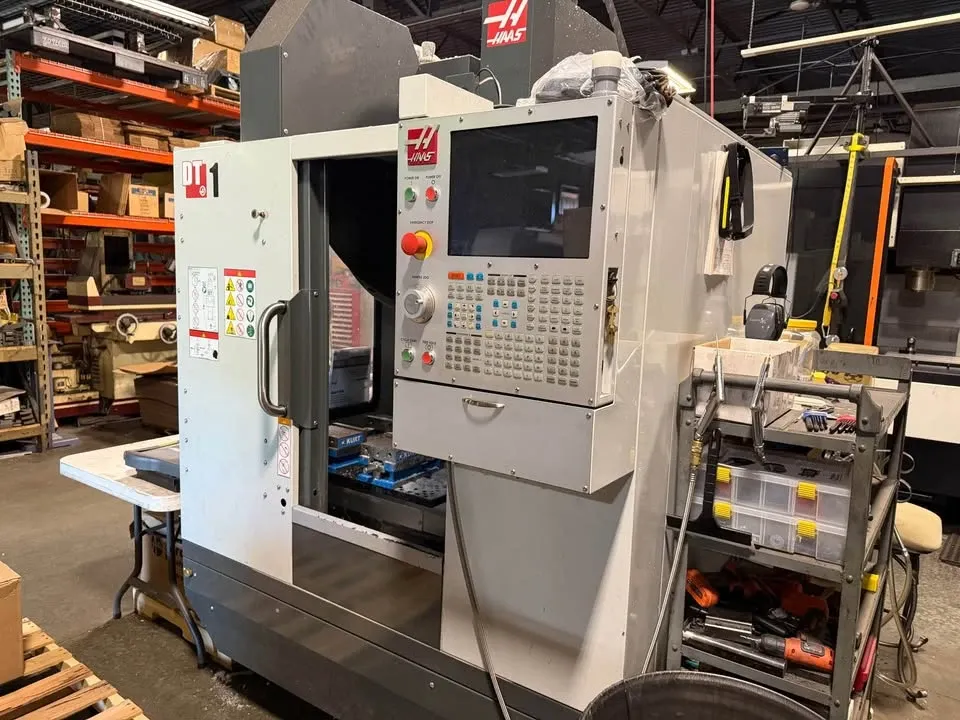 Haas #DT-1, CNC Vertical Machining Center, 20" X, 16" Y, 15.5" Z, 26" x 15" table, 15 HP, 10,000 RPM, 20 tool - Image 2
