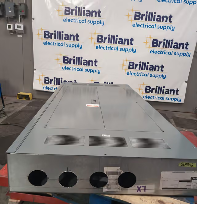 1200 Amp. Square D, E1, 480Y/277 Volts, 3PH 4W MLO 66 Cir Indoor Panelboard - Image 9
